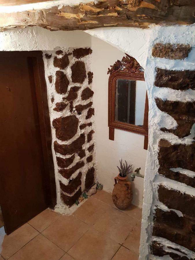 Traditional House Kassandra'S Guest House แอร์มิโอนี ภายนอก รูปภาพ